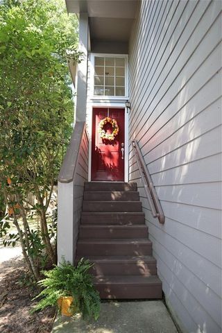 10 Butterfly Branch Place, The Woodlands, TX 77382