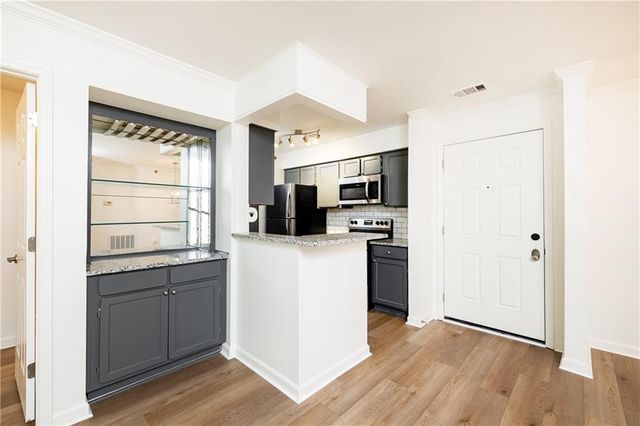 1314 Highland Bluff SE, Atlanta, GA 30339