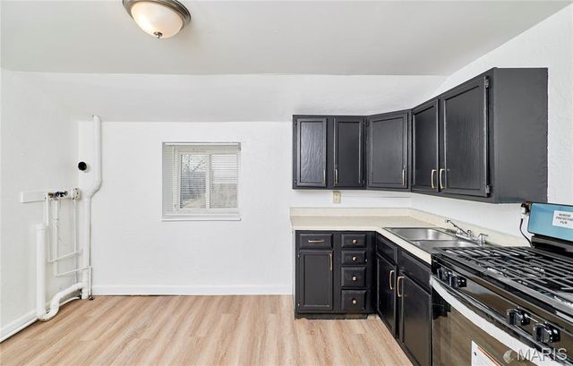 725 Cornell Avenue, Webster Groves, MO 63119