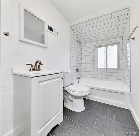 725 Cornell Avenue, Webster Groves, MO 63119