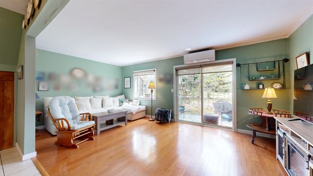 A2 Stonehedge Drive, South Burlington, VT 05403