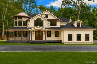 301 Old Mill Road, Saint James, NY 11780