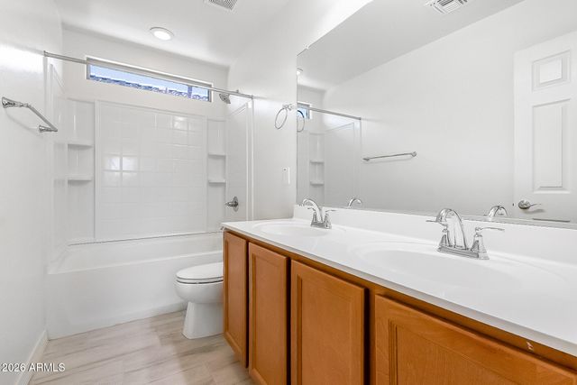 5818 W ENCINAS Lane, Phoenix, AZ 85043