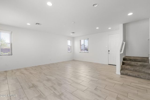 5818 W ENCINAS Lane, Phoenix, AZ 85043