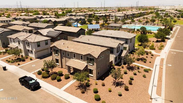 5818 W ENCINAS Lane, Phoenix, AZ 85043