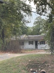 706 Boulevard Street, Shreveport, LA 71104