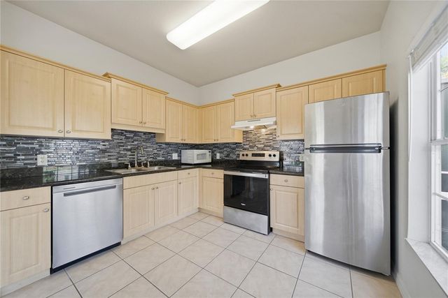 7780 PLANTATION CIRCLE, Bradenton, FL 34201