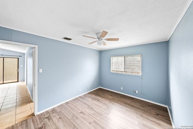 4015 Sun Harbour, San Antonio, TX 78244