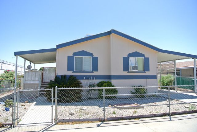 45465 25th Street Spc 9, Lancaster, CA 93535