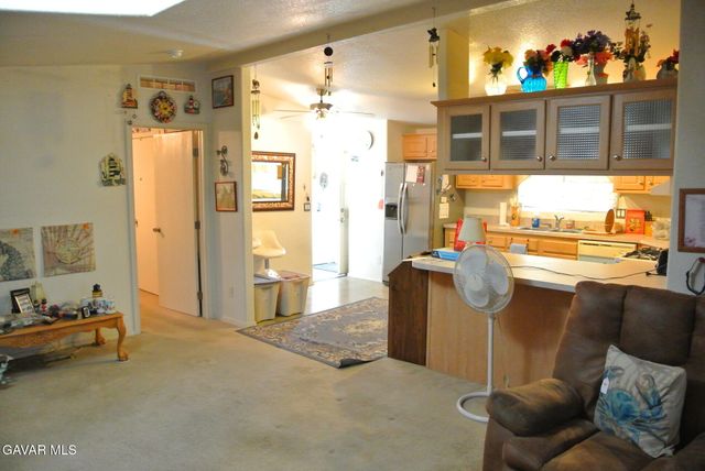 45465 25th Street Spc 9, Lancaster, CA 93535