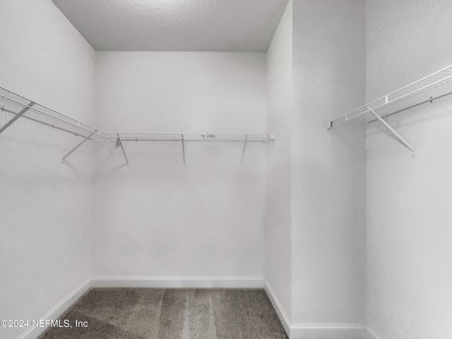3173 HAWKS HILL Lane, Jacksonville, FL 32216