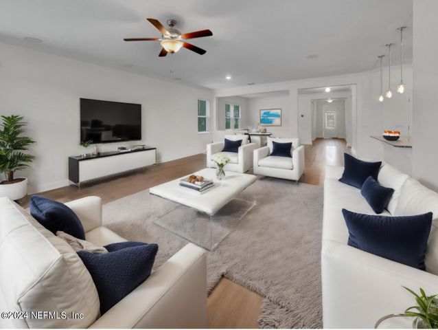3173 HAWKS HILL Lane, Jacksonville, FL 32216