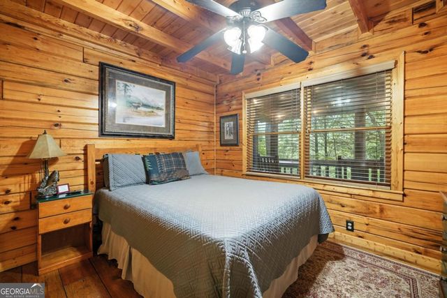 425 River Bend Court, Ellijay, GA 30540