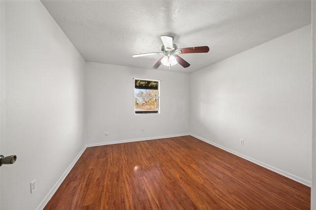 14968 Fm 1696 Road, Bedias, TX 77831