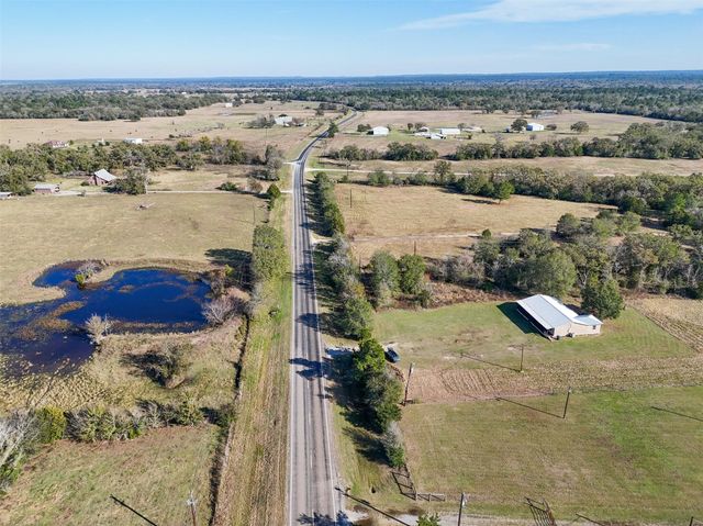 14968 Fm 1696 Road, Bedias, TX 77831