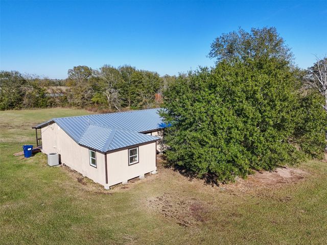 14968 Fm 1696 Road, Bedias, TX 77831