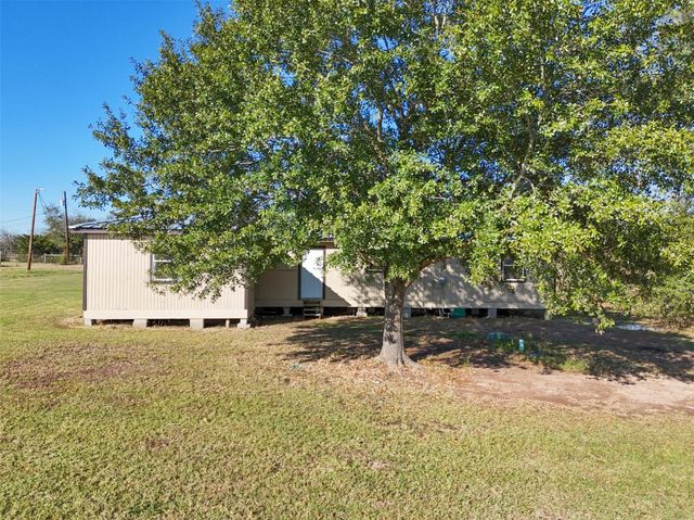 14968 Fm 1696 Road, Bedias, TX 77831