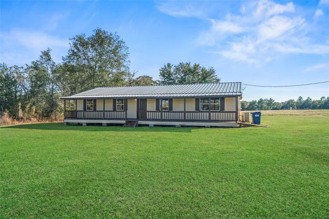 14968 Fm 1696 Road, Bedias, TX 77831