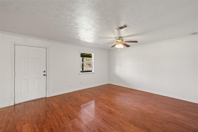 14968 Fm 1696 Road, Bedias, TX 77831