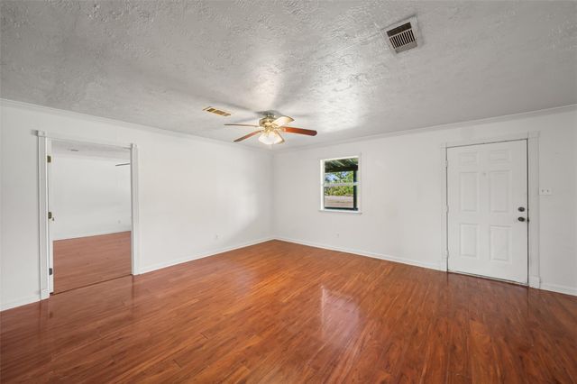 14968 Fm 1696 Road, Bedias, TX 77831