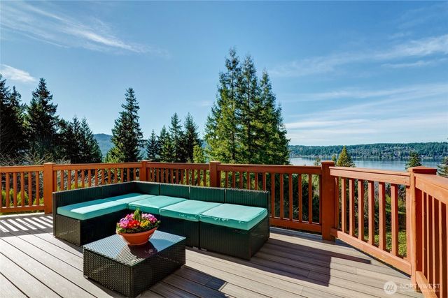 19508 SE 24th Place, Sammamish, WA 98075