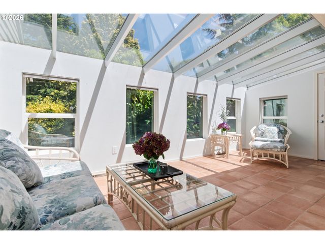 32400 Sw ARBOR LAKE Dr, Wilsonville, OR 97070