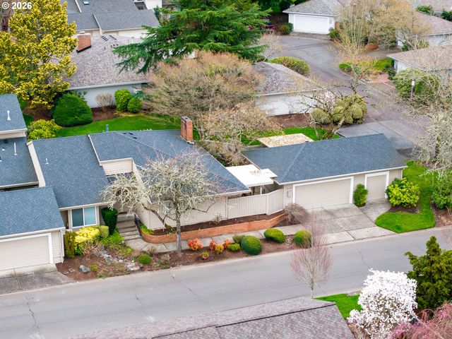 32400 Sw ARBOR LAKE Dr, Wilsonville, OR 97070