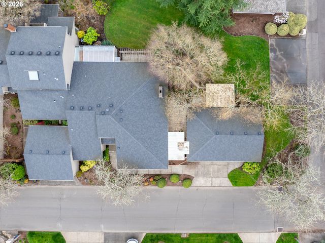 32400 Sw ARBOR LAKE Dr, Wilsonville, OR 97070