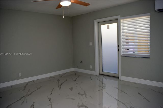 622 NE 6th St 2, Hallandale Beach, FL 33009