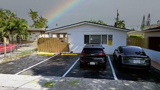 622 NE 6th St 2, Hallandale Beach, FL 33009