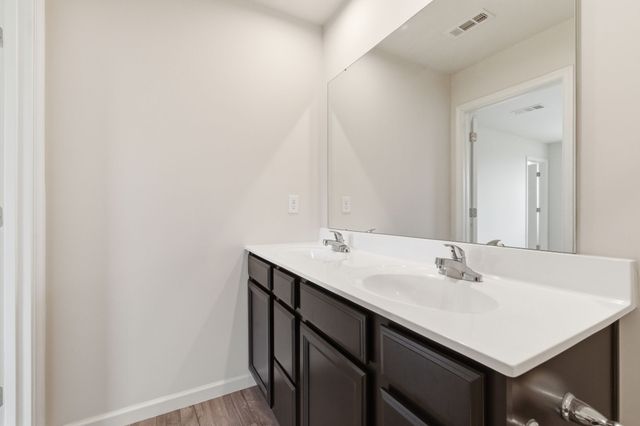 5508 Compass Way, Christiana, TN 37037