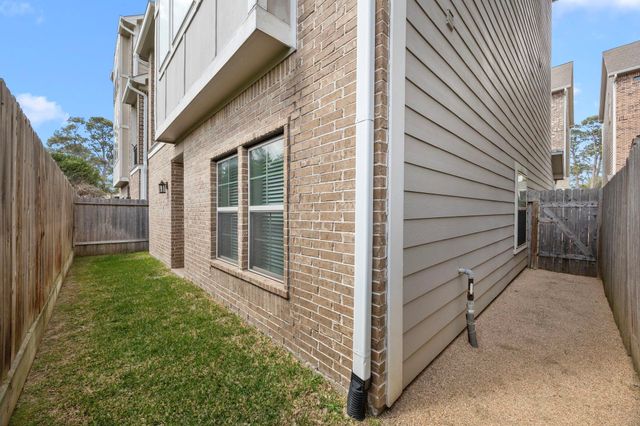 1216 Murrayhill Drive, Houston, TX 77043