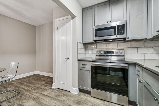 13691 ORANGE SUNSET DRIVE 201, Tampa, FL 33618