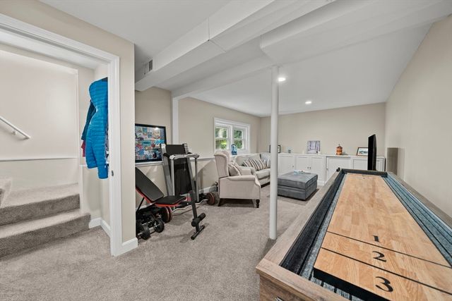 5 Macarthur Circle, Swampscott, MA 01907