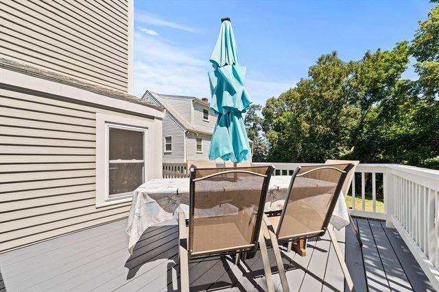 5 Macarthur Circle, Swampscott, MA 01907