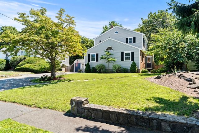 5 Macarthur Circle, Swampscott, MA 01907