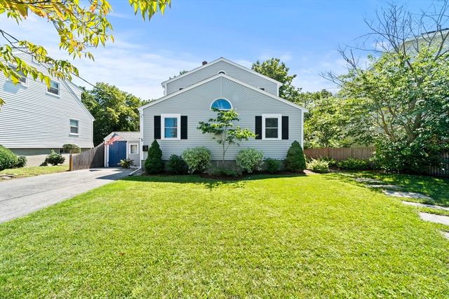 5 Macarthur Circle, Swampscott, MA 01907
