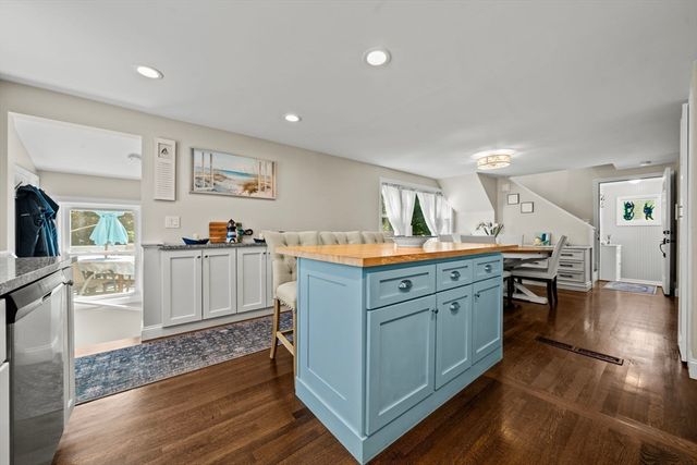 5 Macarthur Circle, Swampscott, MA 01907
