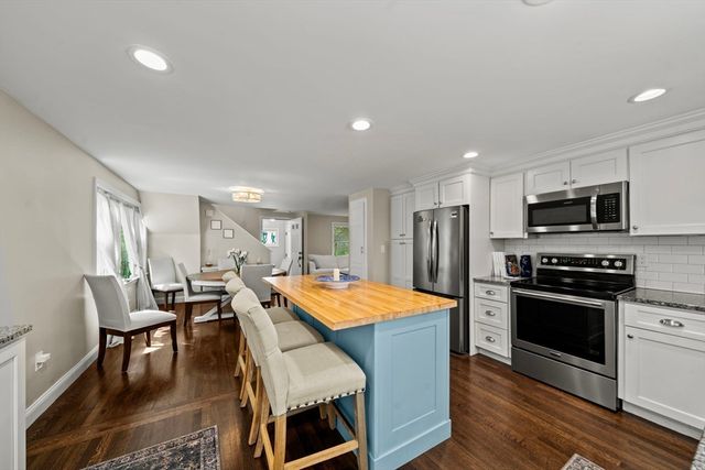 5 Macarthur Circle, Swampscott, MA 01907