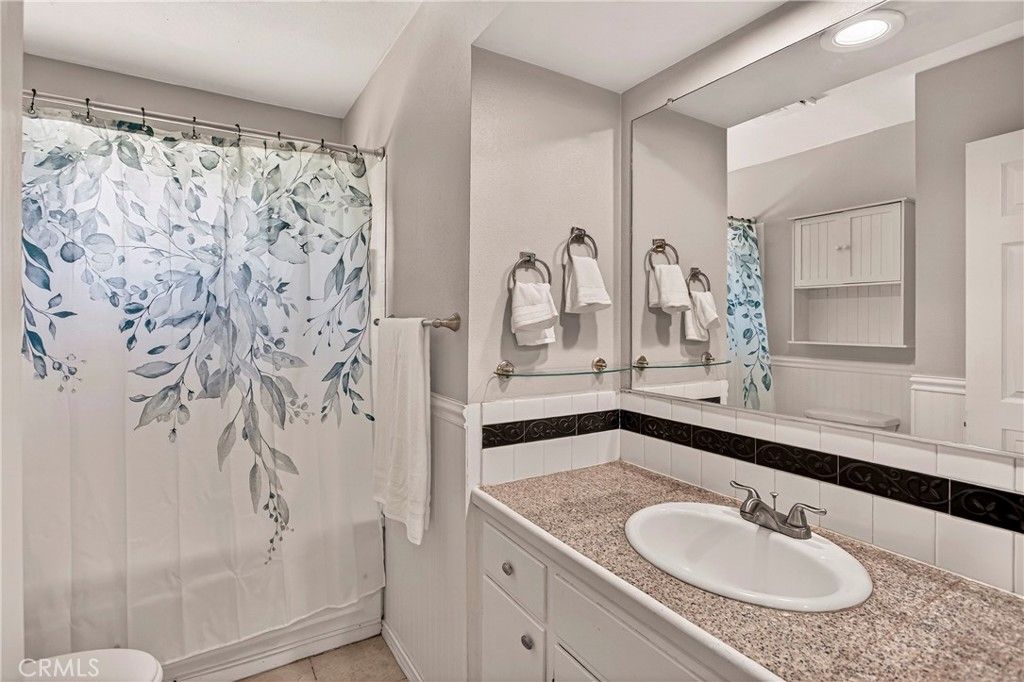 Image 21 of property listing at 6 Mayfair, Chico, CA 95973