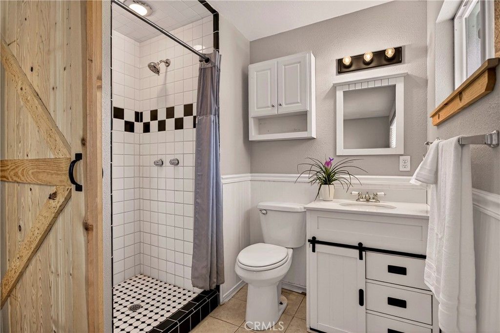 Image 25 of property listing at 6 Mayfair, Chico, CA 95973