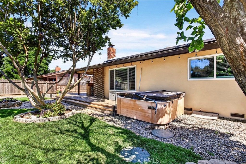 Image 34 of property listing at 6 Mayfair, Chico, CA 95973