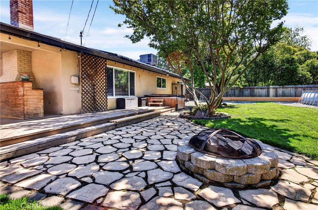 Image 35 of property listing at 6 Mayfair, Chico, CA 95973