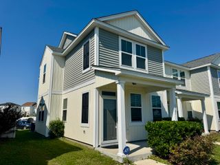 3927 Four Poles Park Drive, North Charleston, SC 29405