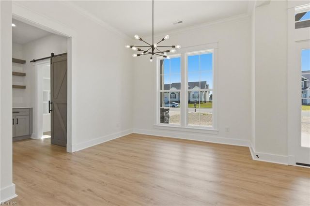 112 Yawl ST, Elizabeth City, NC 27909