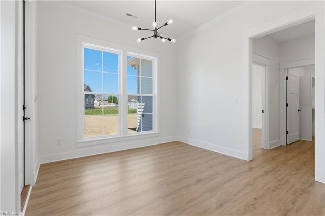 112 Yawl ST, Elizabeth City, NC 27909