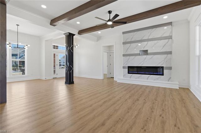 112 Yawl ST, Elizabeth City, NC 27909