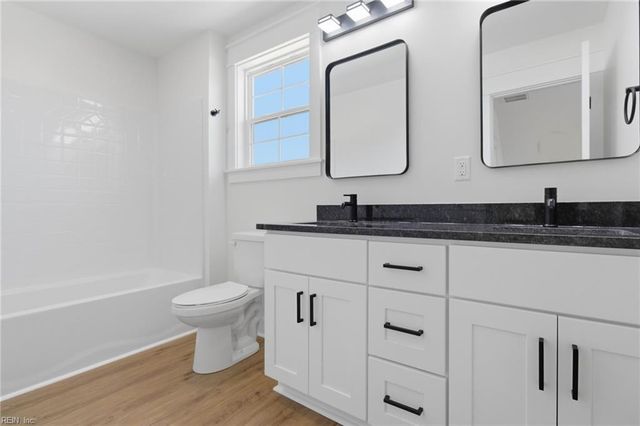 112 Yawl ST, Elizabeth City, NC 27909