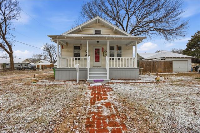 309 S Montgomery Street, Cherryvale, KS 67335