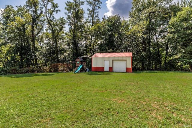 5828 Harmony Woods Lane, Evansville, IN 47720